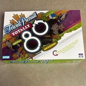 Trivial Pursuit Totally 80s Board Game